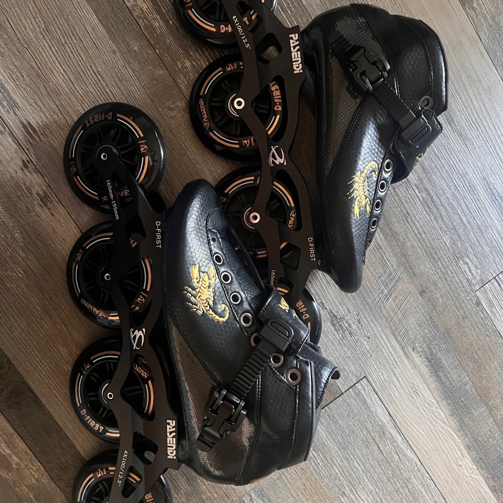 Pasendi Rollerblade Professional Black and Gold Athletic Sport Shoes NEW